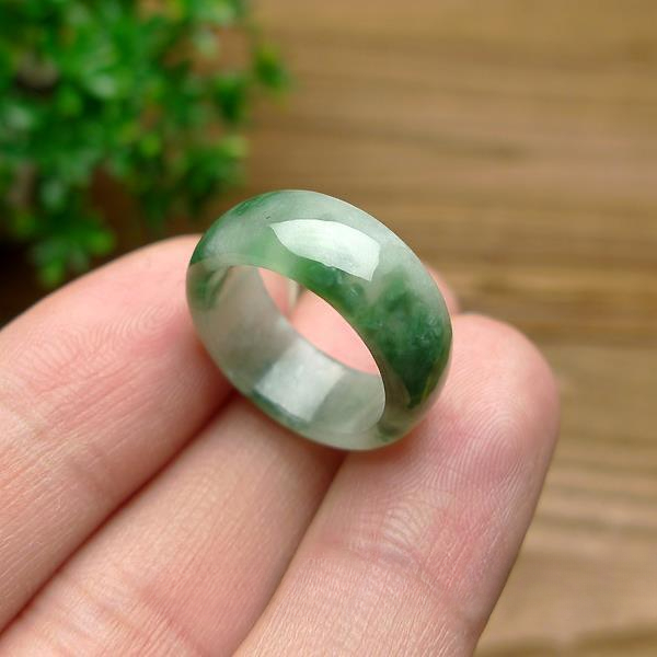 Rings - خاتم اليشم الأخضر الأحجار الكريمة الطبيعية