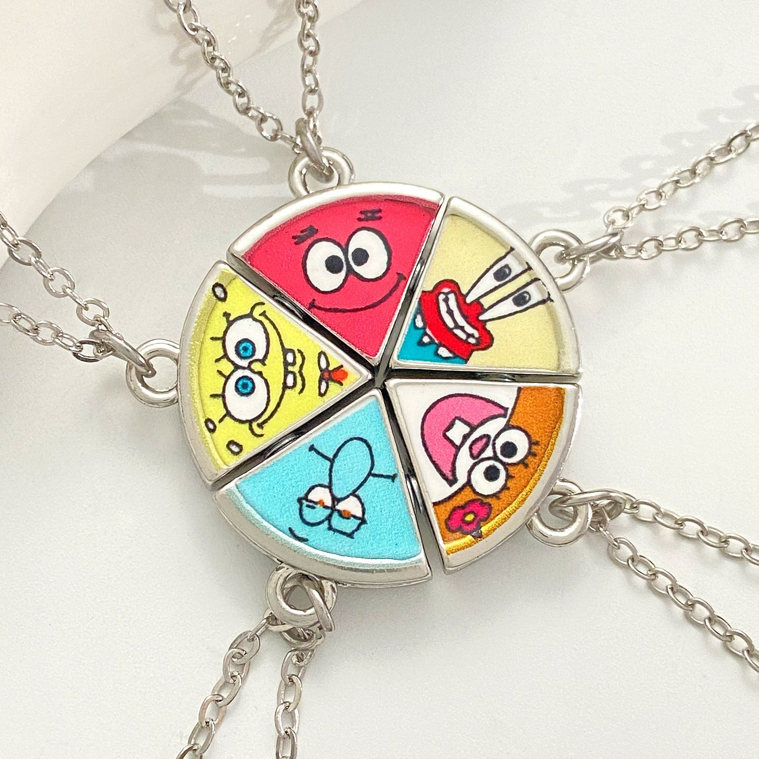 Anime Pendant Necklace - قلادة مغناطيسية لطيفة على شكل بيتزا
