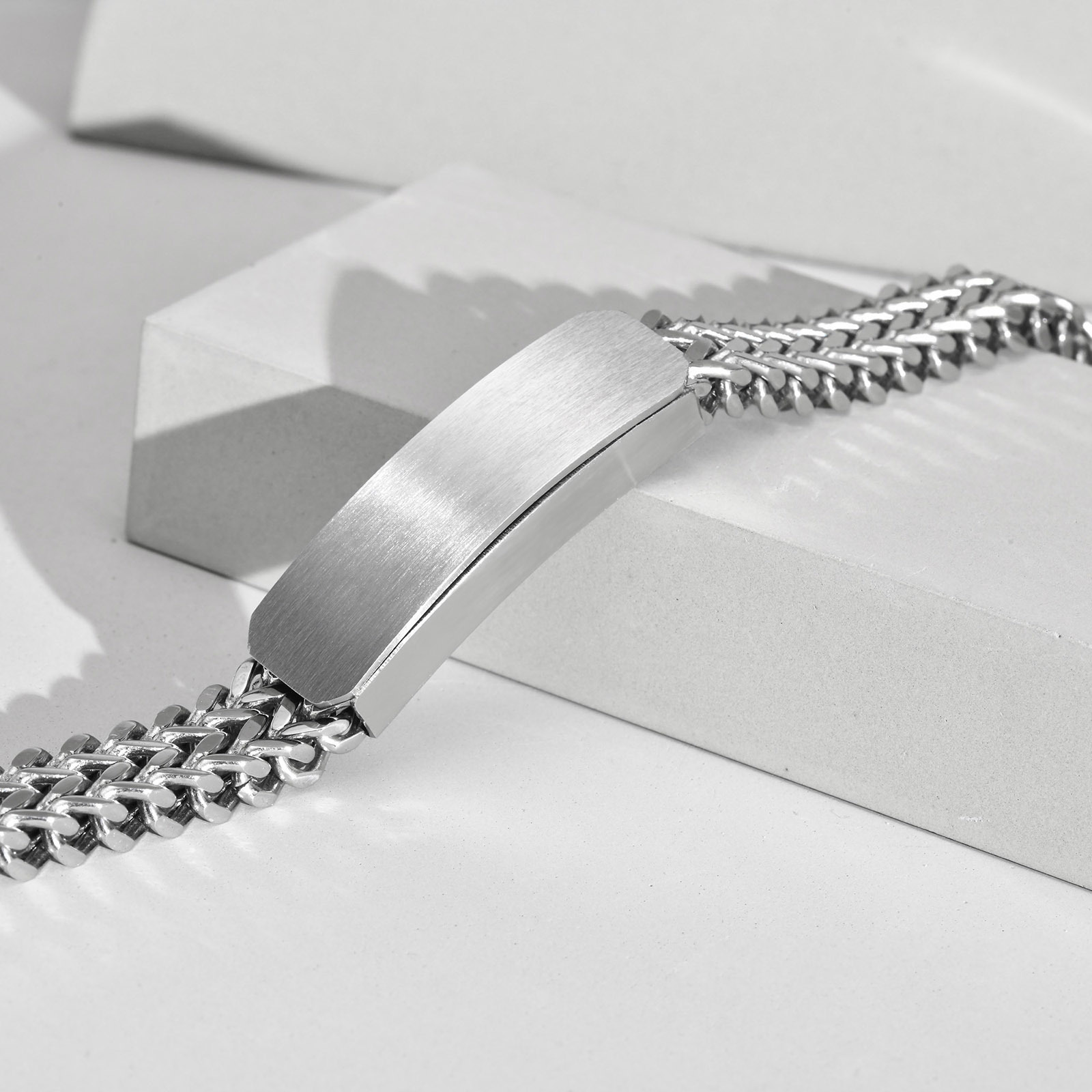 الحرة تخصيص ID أساور للرجال ،  - مراجعة Cuban Link Chain 12Mm وسعره