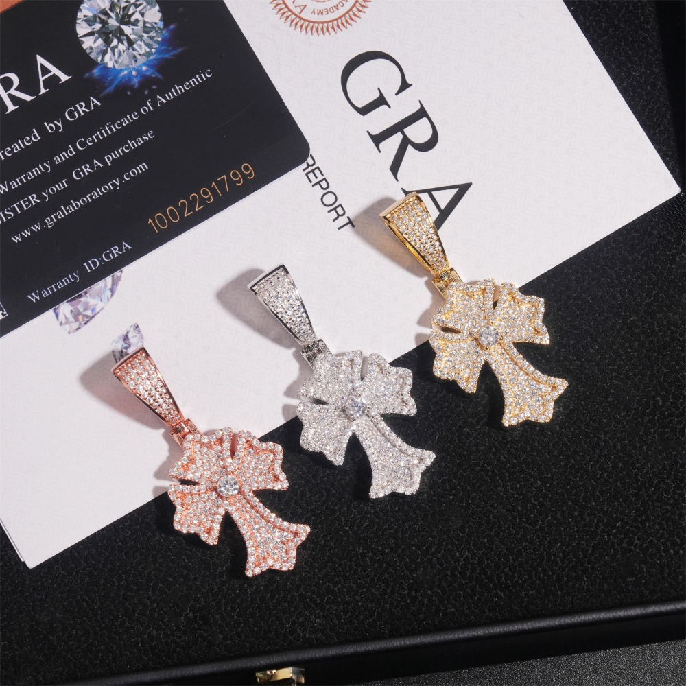 مثلج خارج مويسانيتي القوطية ال - مراجعة Cross Pendant Necklace Gold وسعره