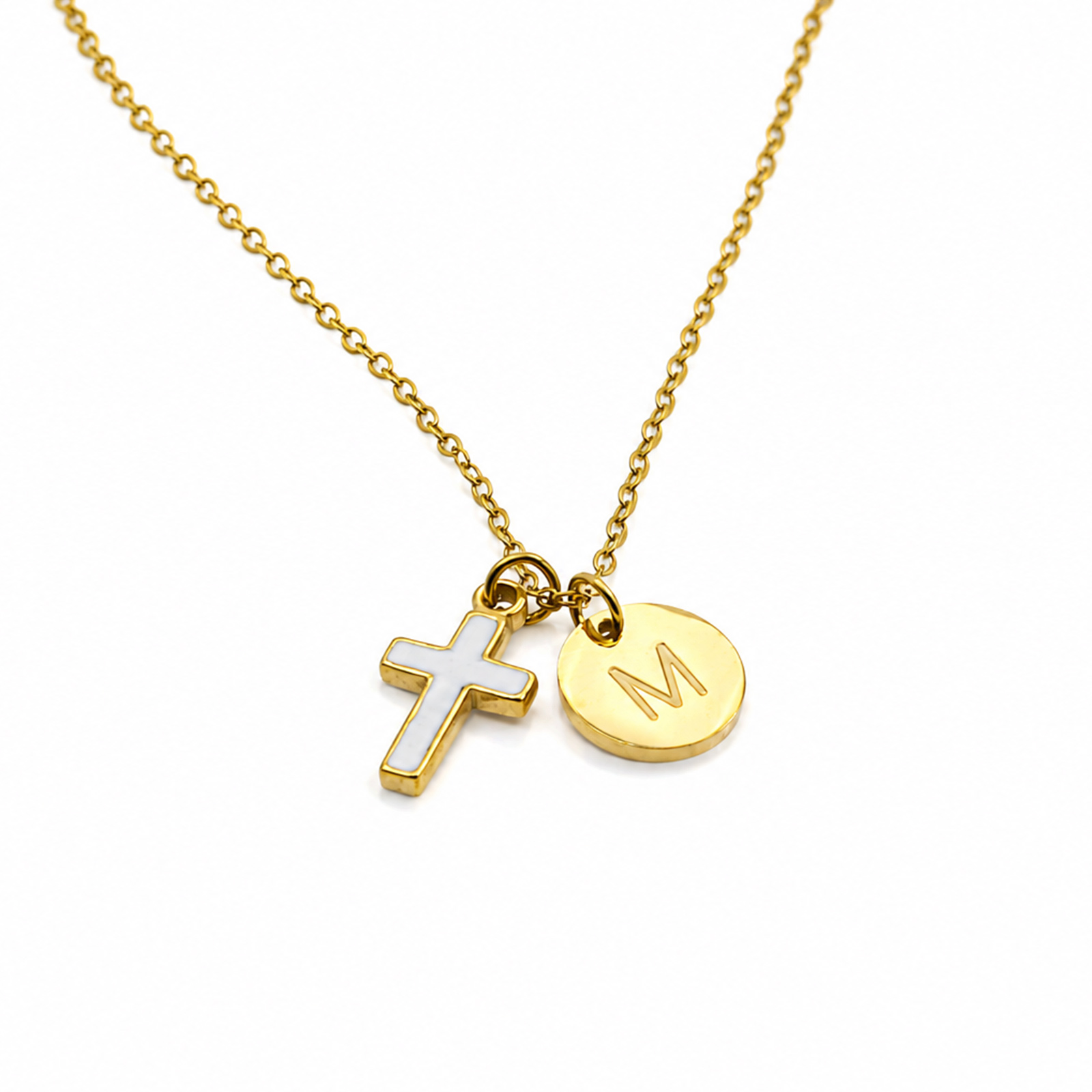 قلادة بحرف أولي على شكل صليب م - مراجعة Initial Letter Necklace 18K Gold وسعره