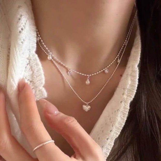 قلادة شوكر بخرز فضي مزدوج الطب - مراجعة Layered Pendant Necklace Aesthetic وسعره