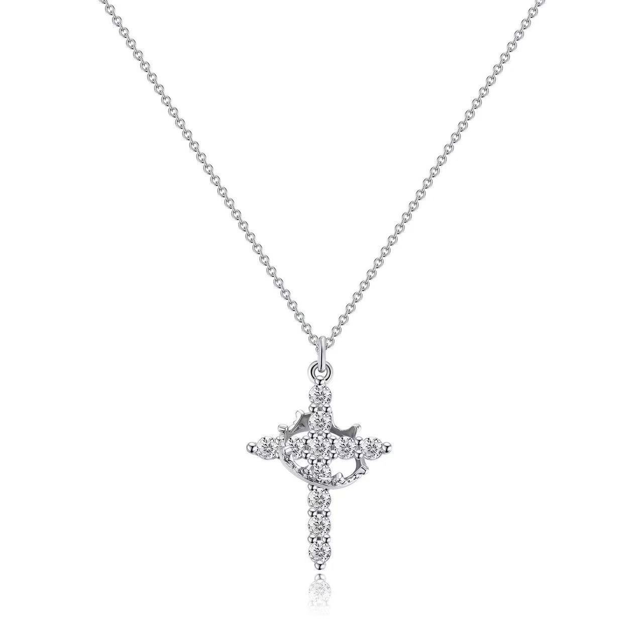 قلادة نسائية بتصميم تاج وصليب  - مراجعة Cross Pendant Necklace Gold وسعره