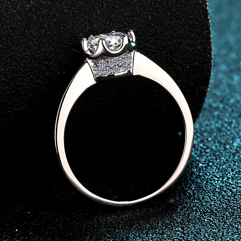 خاتم موسانيت رائع من البلاتين  - مراجعة Moissanite Engagement Ring 1 Carat وسعره